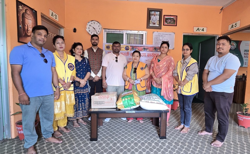 लायन्स क्लबद्वारा मानव सेवा आश्रम वीरगञ्जलाई खाद्यान्न सामग्री सहयोग