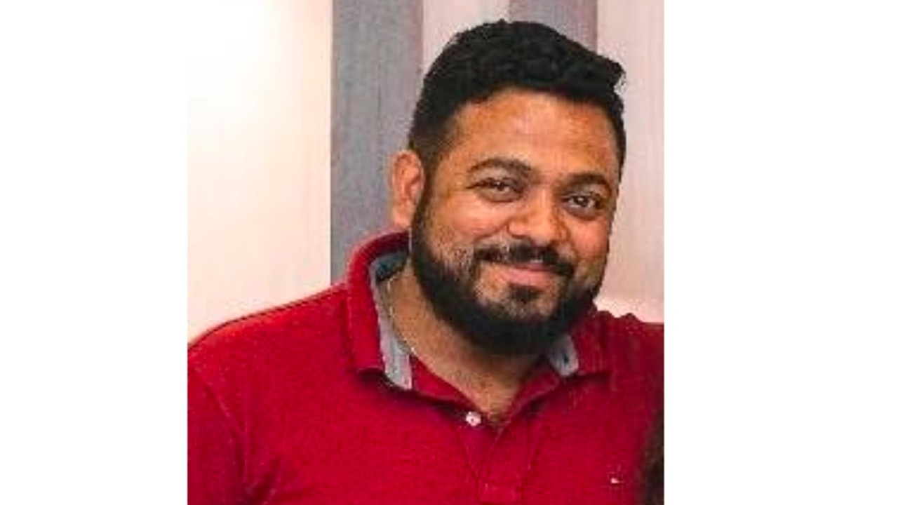 बुवा उत्तम अग्रवाल भारतीय, छोरा गौरव कसरी भए नेपाली ?